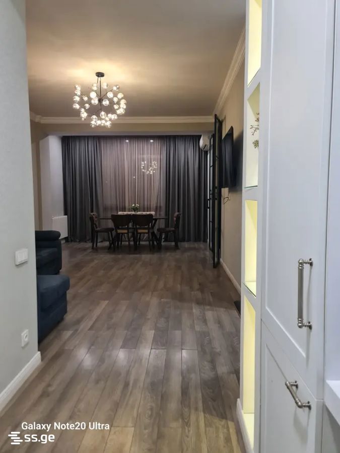 4 Room Flat For Rent. Isani view 9