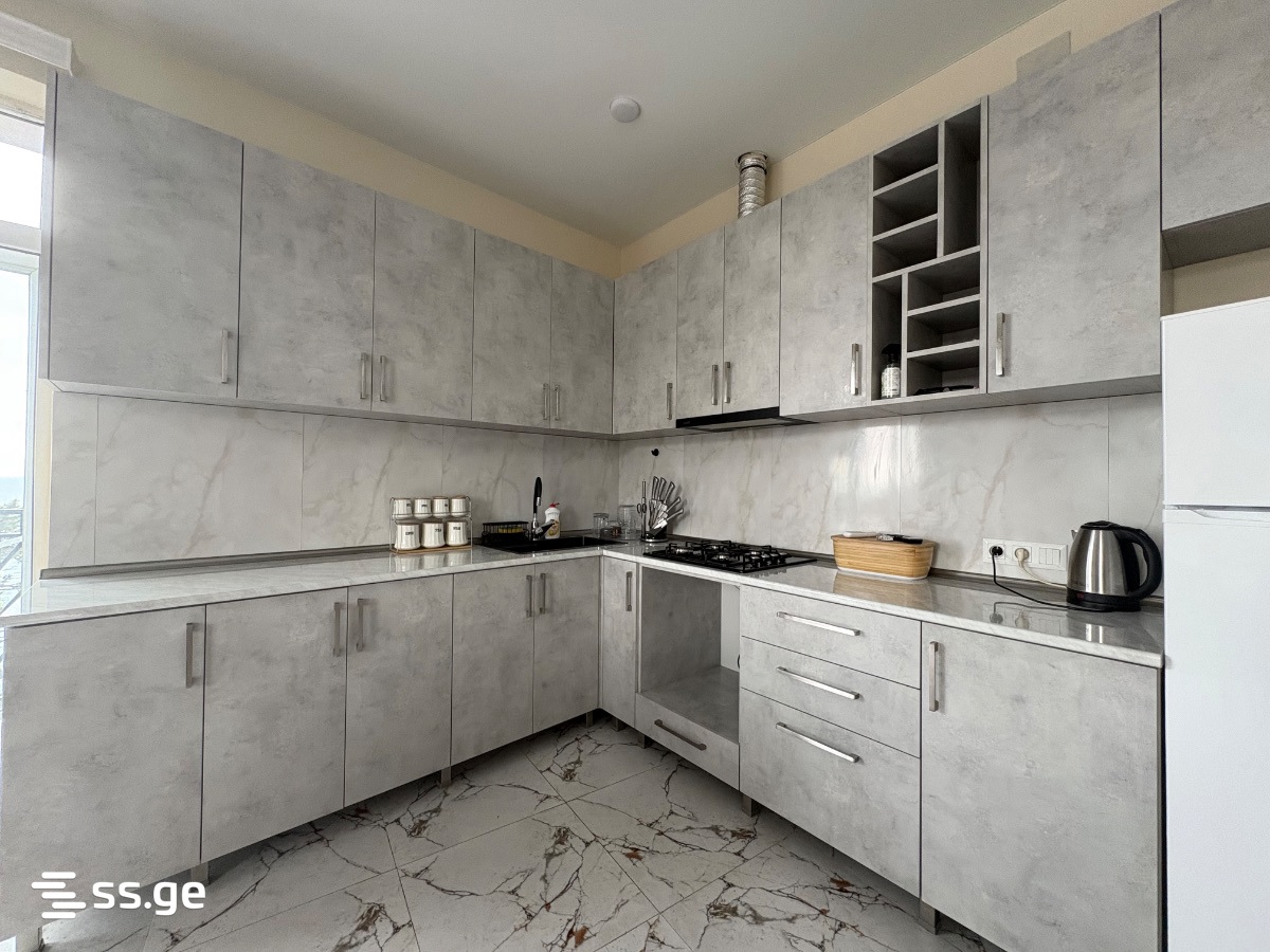 3 Room Flat Daily Rent. Kobuleti view 3
