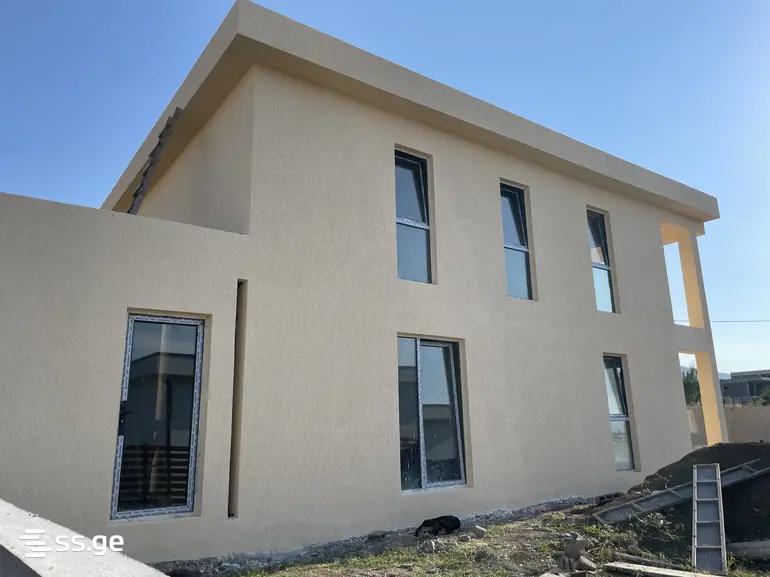 6 Room Private House For Sale view 4