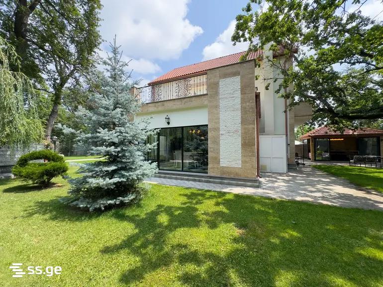 7 Room Private House For Sale view 10