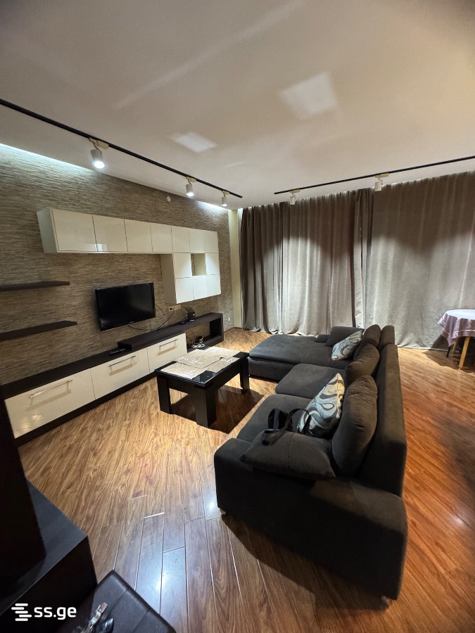 2 room Flat Daily rent. Isani - Mehr