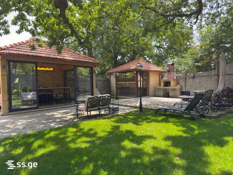 7 Room Private House For Sale view 11
