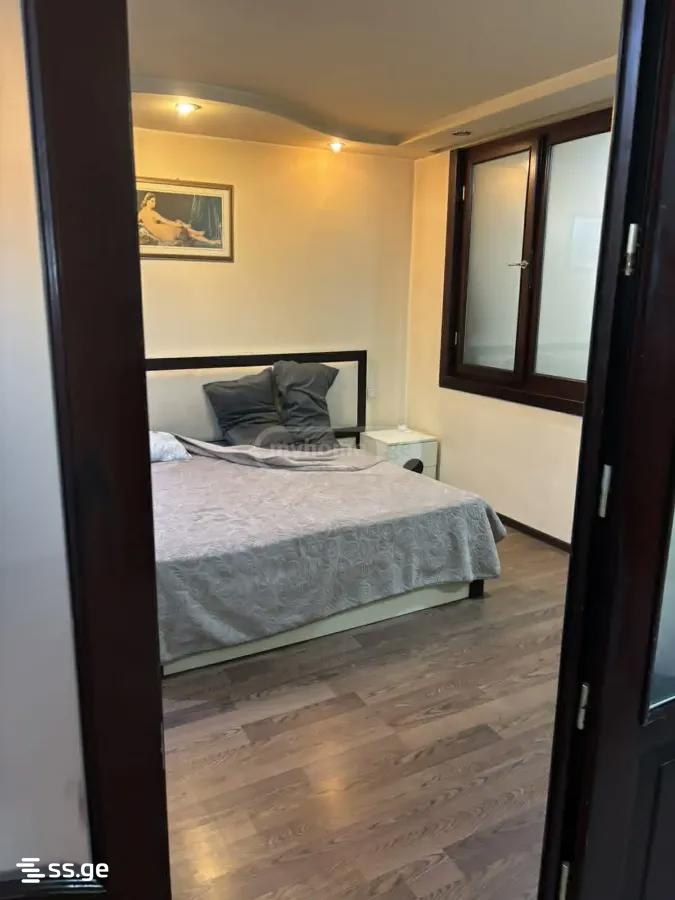 4 Room Private House For Sale view 6