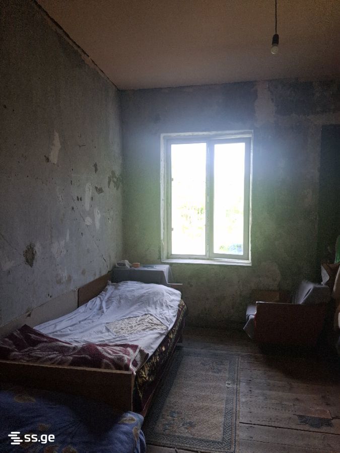 3 Room Flat For Sale view 2