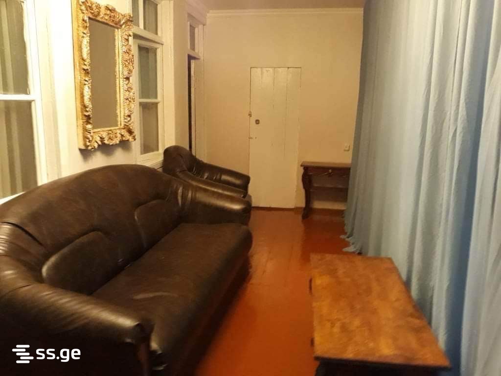 3 Room Private House Daily Rent. Borjomi view 7