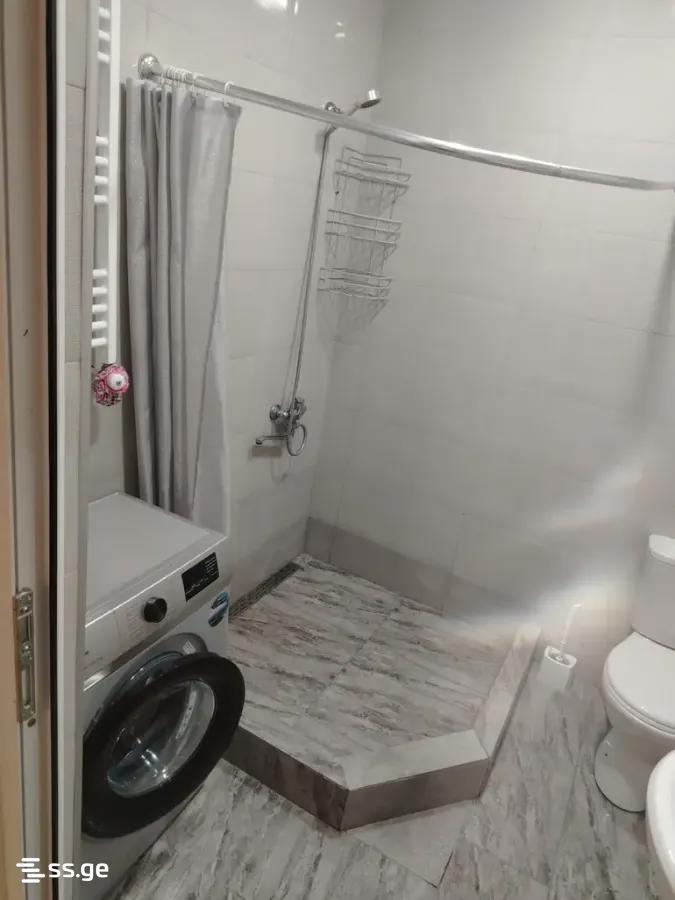 2 Room Private House For Rent. Mukhiani view 6