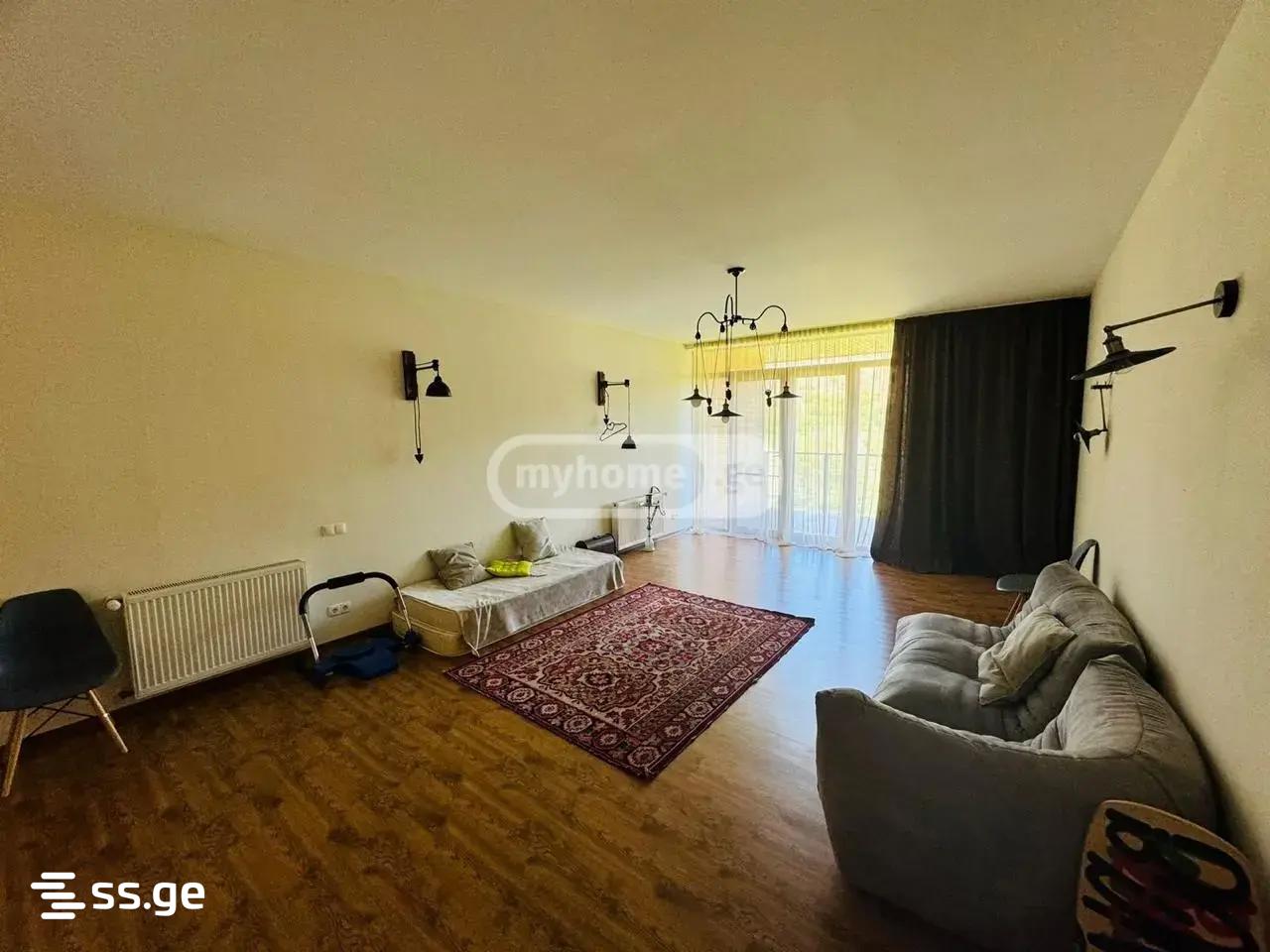 7 Room Private House For Sale view 12