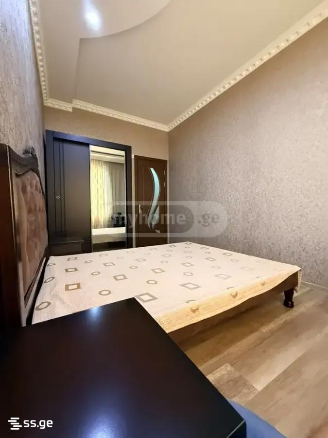 7 Room Private House For Sale view 5