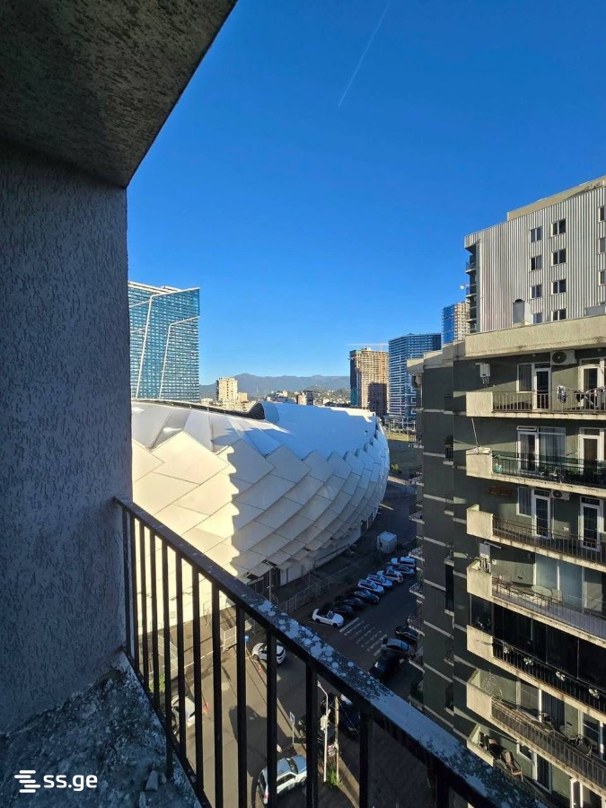 2 room Flat For Sale. Batumi - Ansicht 3