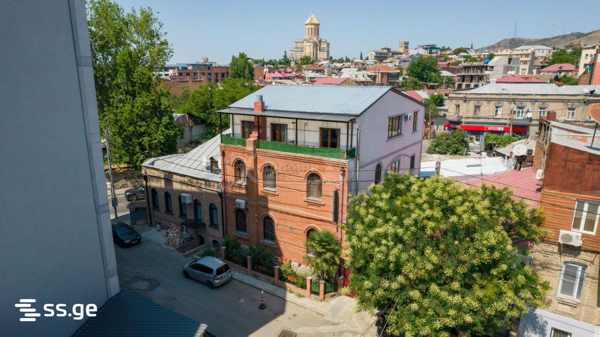 Commercial Space For Sale. Avlabari view 3