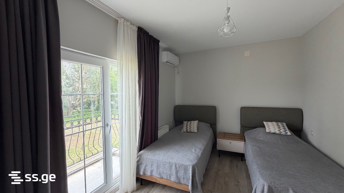 3 Room Flat For Rent. Batumi view 2