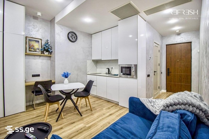 1 room Flat Daily rent. Saburtalo - Widok 4