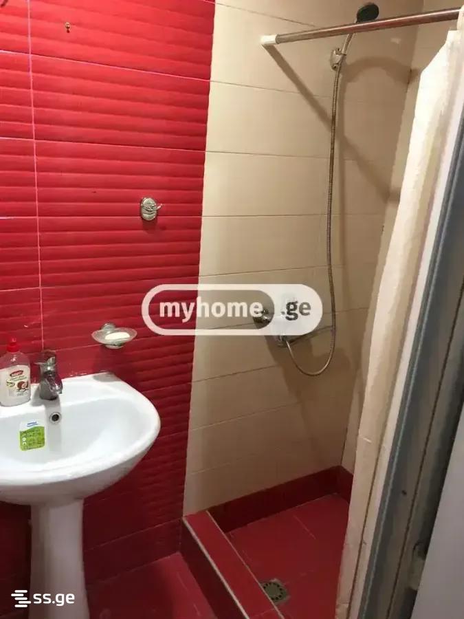 4 Room Hotel For Rent. Chugureti view 20