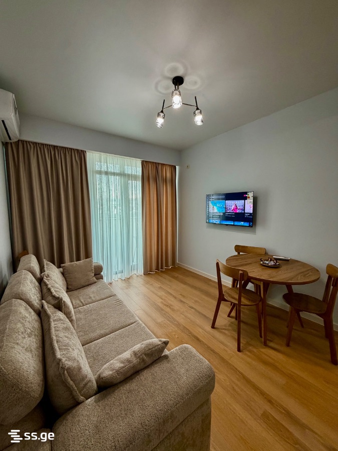 2 Room Flat Daily Rent. Isani, 11 of 12
