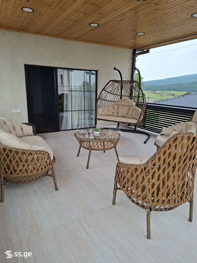 10 Room Summer Cottage For Rent. Tabakhmela view 1