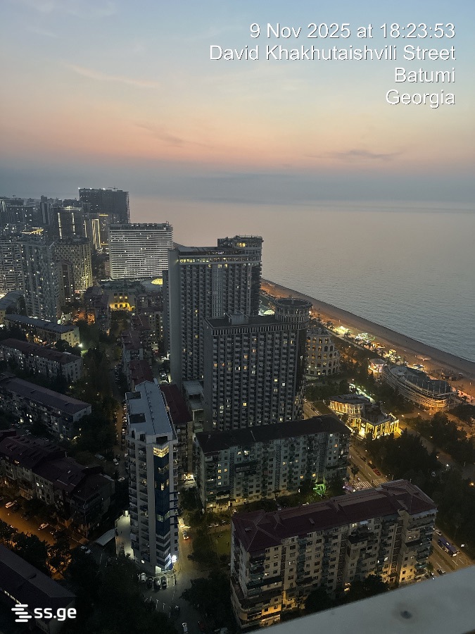 2 room Flat For Sale. Batumi - Ansicht 2