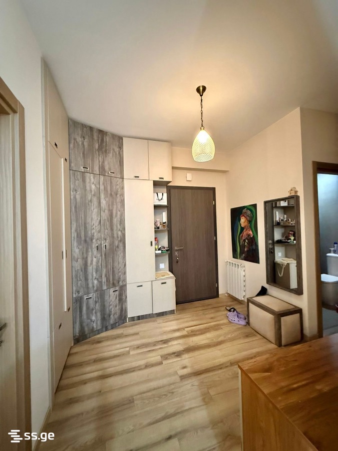 4 room Flat For Sale. Saburtalo - Widok 2