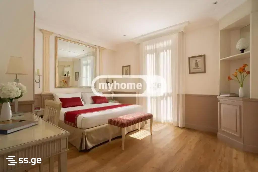9 Room Hotel For Rent. Sololaki view 25