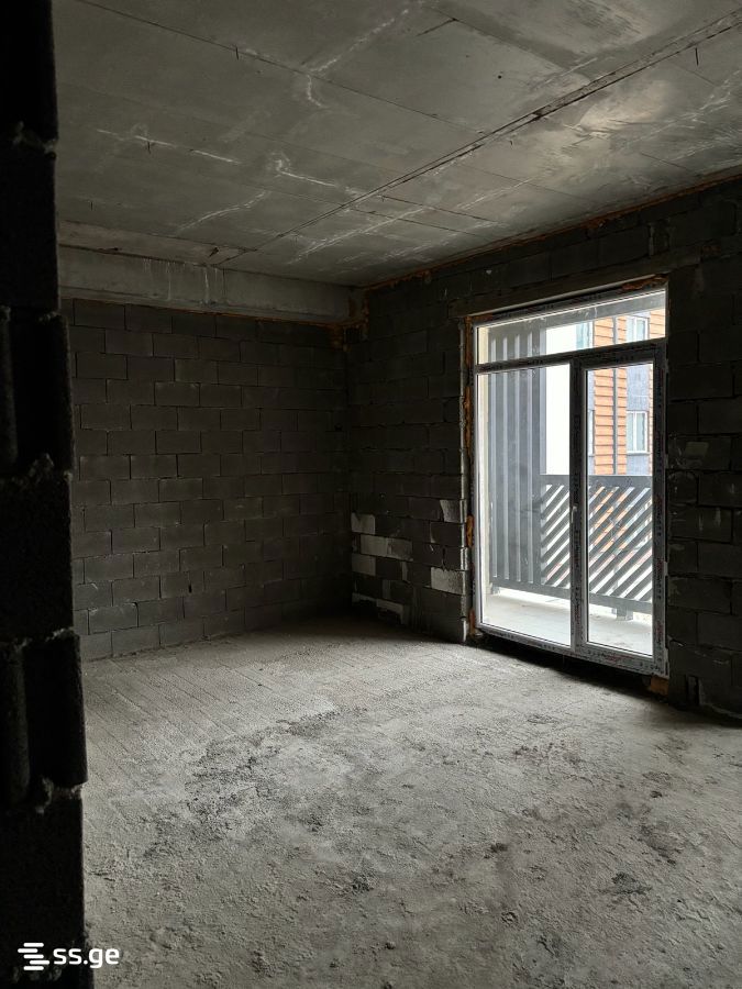 5 Room Flat For Sale, 3 of 4