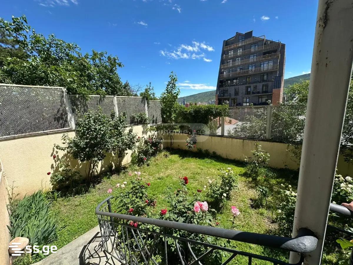 9 Room Summer Cottage For Rent. Saburtalo view 11