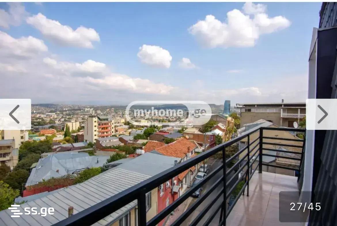 12 Room Hotel For Rent. Vera view 3