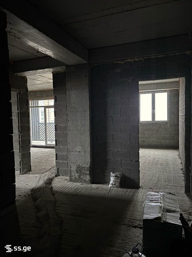 5 Room Flat For Sale, 2 of 4