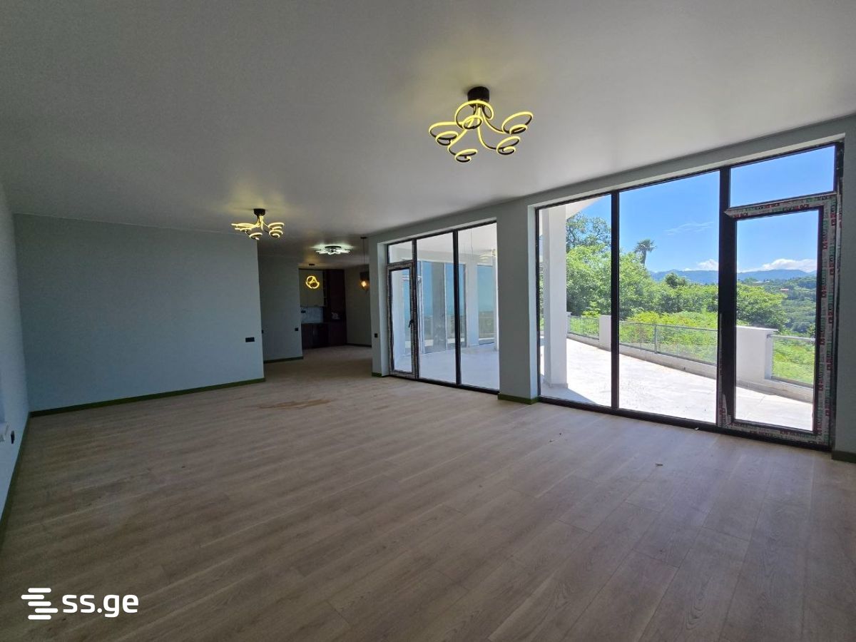 6 Room Summer Cottage For Sale view 8