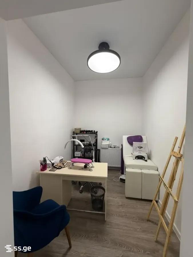 Commercial Space For Sale. Avlabari view 4