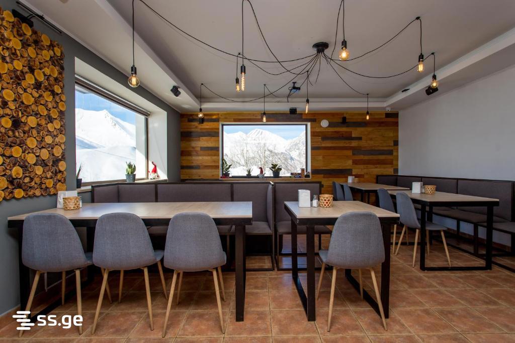 15 Room Hotel For Sale view 3