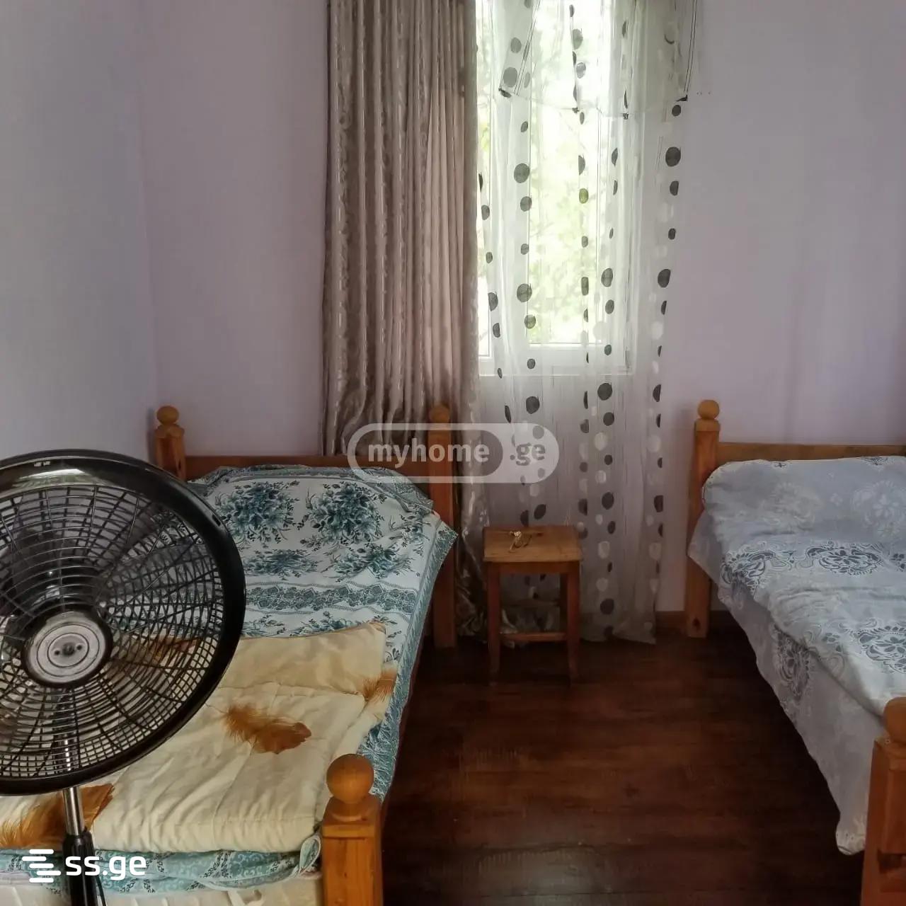 9 Room Private House For Sale view 2