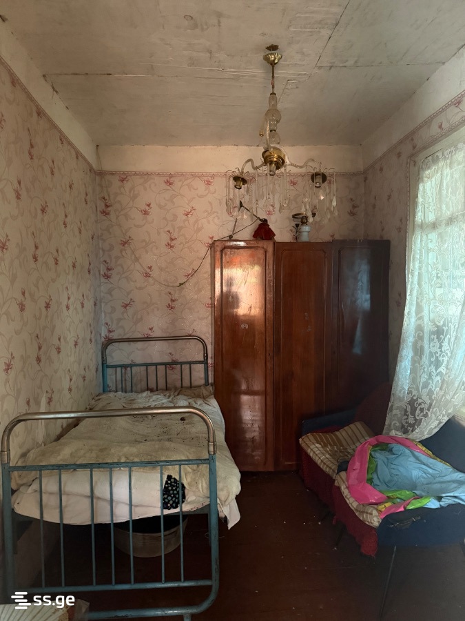 4 Room Private House For Sale view 6