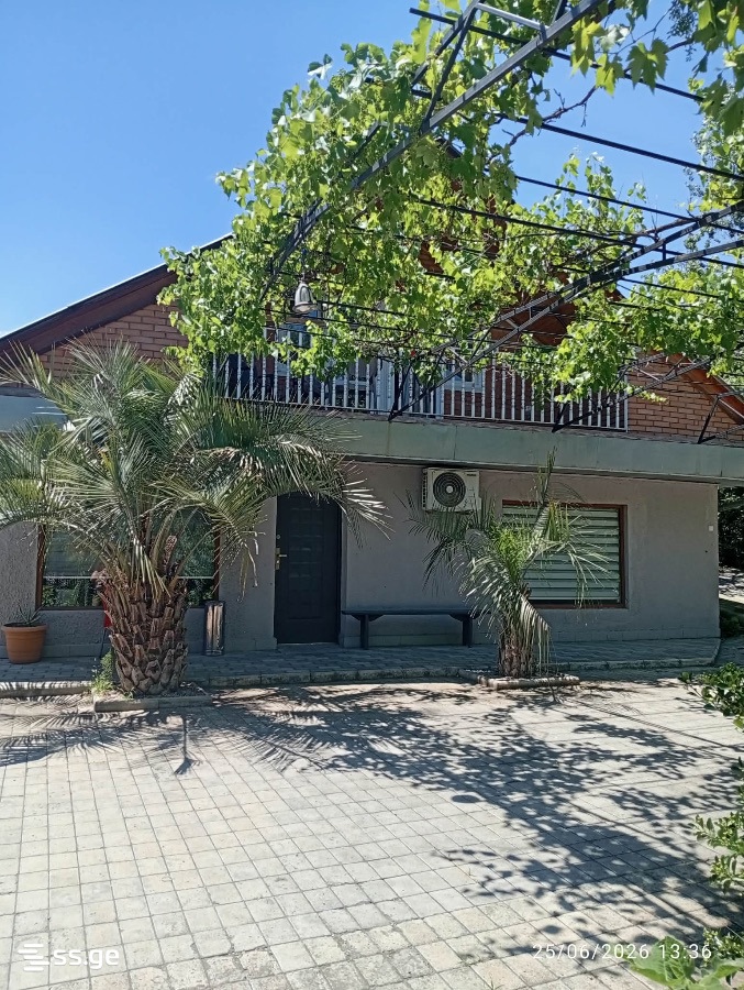 6 Room Summer Cottage Daily Rent. Varketili, 1 of 4