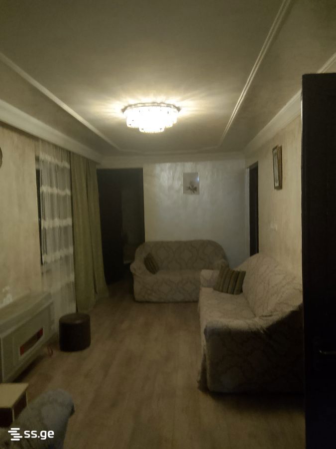 4 Room Private House For Rent. Tsikhisdziri view 13