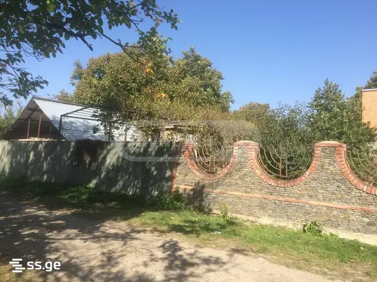 7 Room Private House For Sale view 3