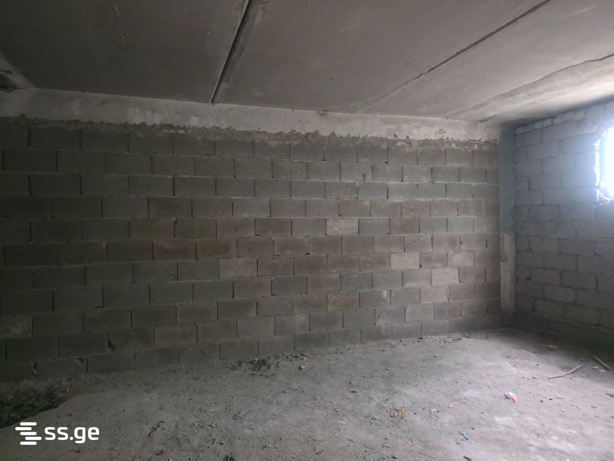 2 Room Flat For Sale view 1