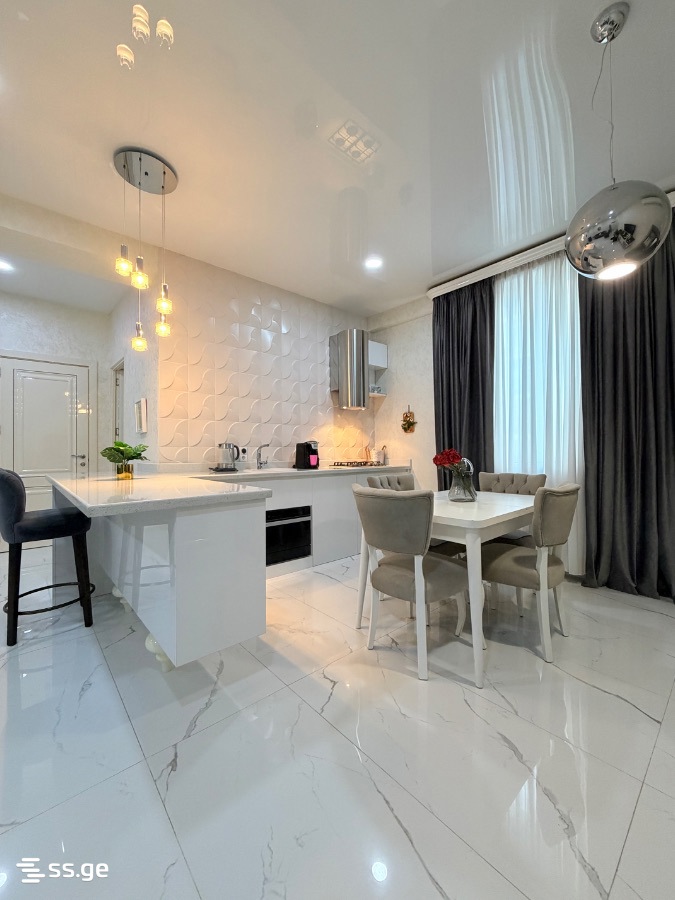 3 room Flat For Rent. Saburtalo, Tbilisi