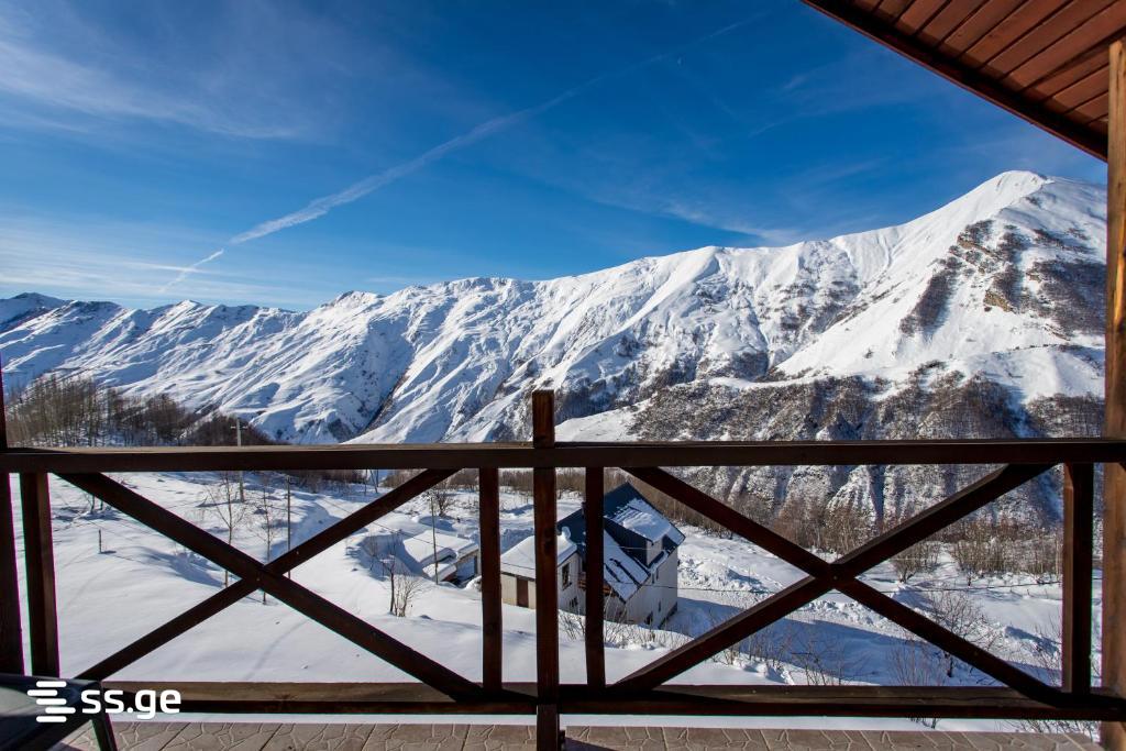 15 Room Hotel For Sale view 9