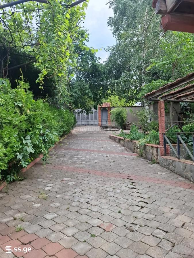 10 Room Private House For Rent. Tsavkisi view 4
