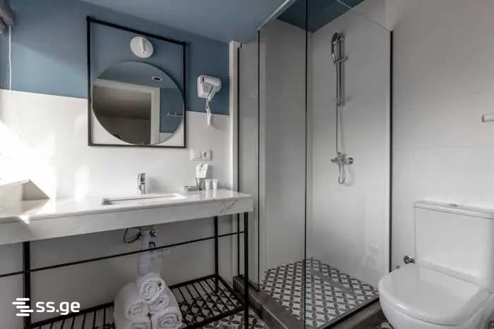 22 Room Hotel For Sale view 9