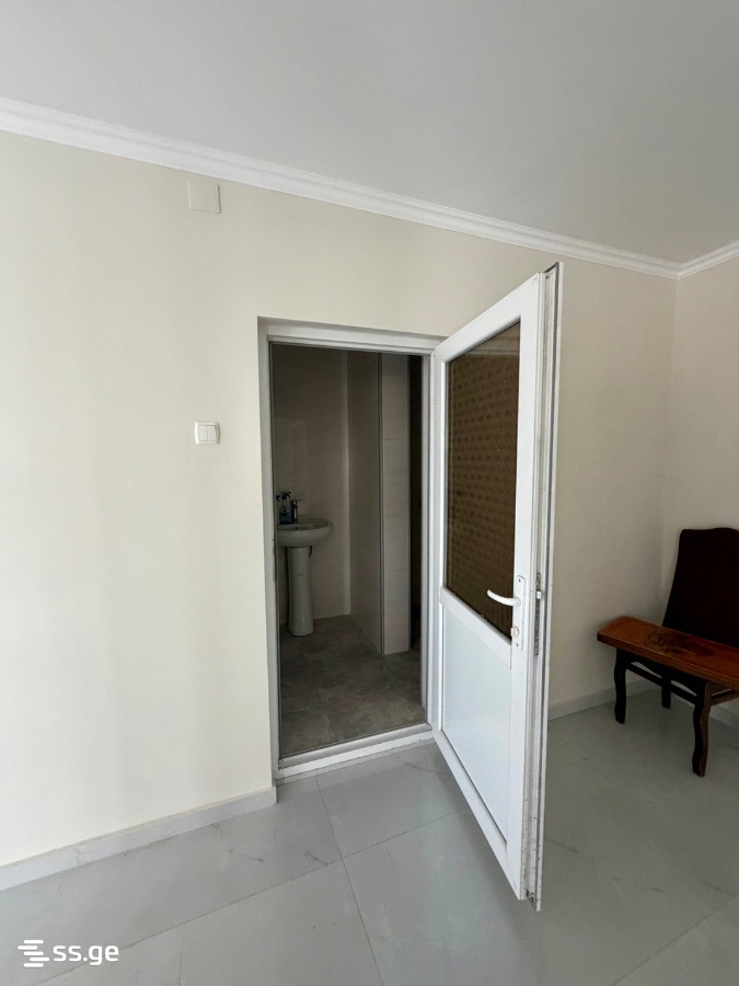 Commercial Space For Rent. Kutaisi view 14