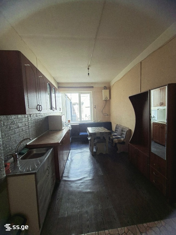 3 Room Flat For Sale view 5