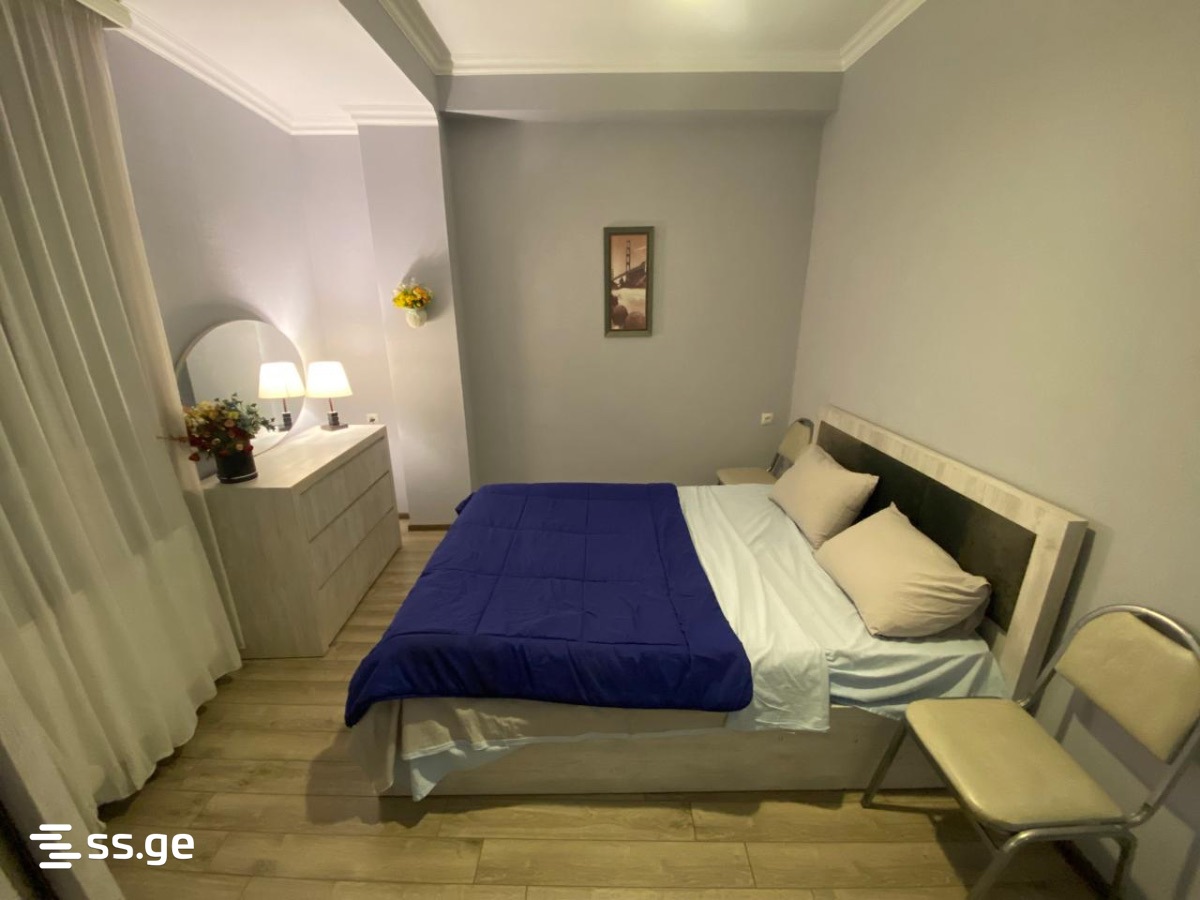 2 room Flat For Sale. Sololaki - Więcej