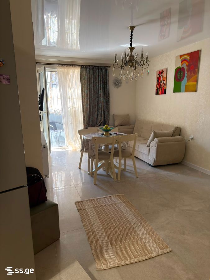 2 room Flat For Sale. Saburtalo - Aanzicht 3