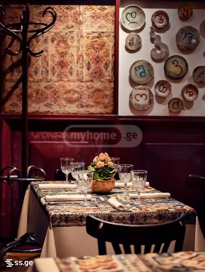 6 Room Private House For Sale view 3