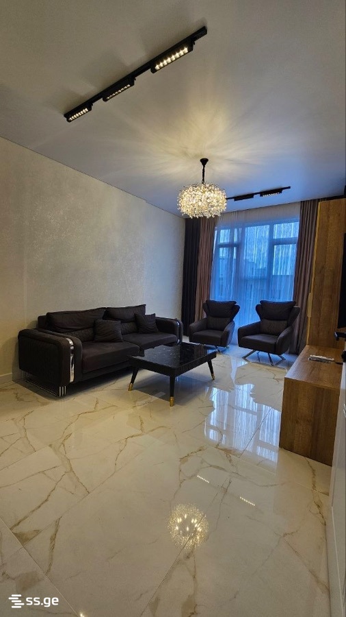 2 room Flat For Sale. Batumi - Vue 3