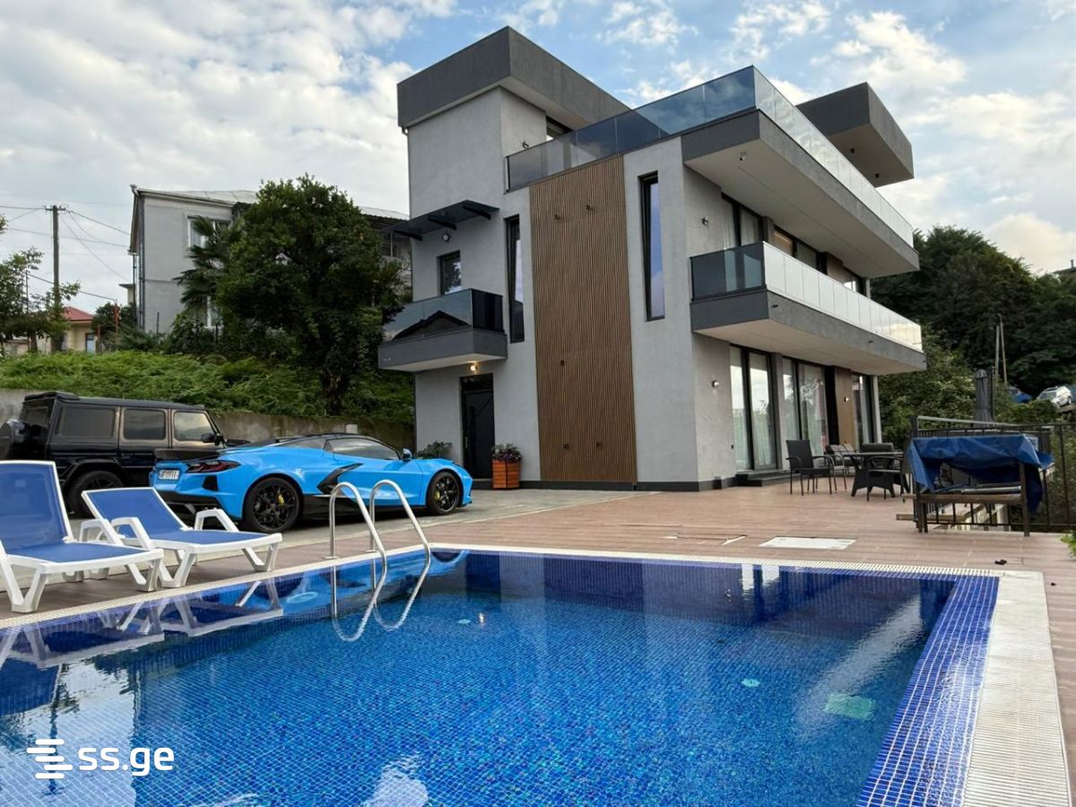 7 Room Summer Cottage Daily Rent. Batumi view 1
