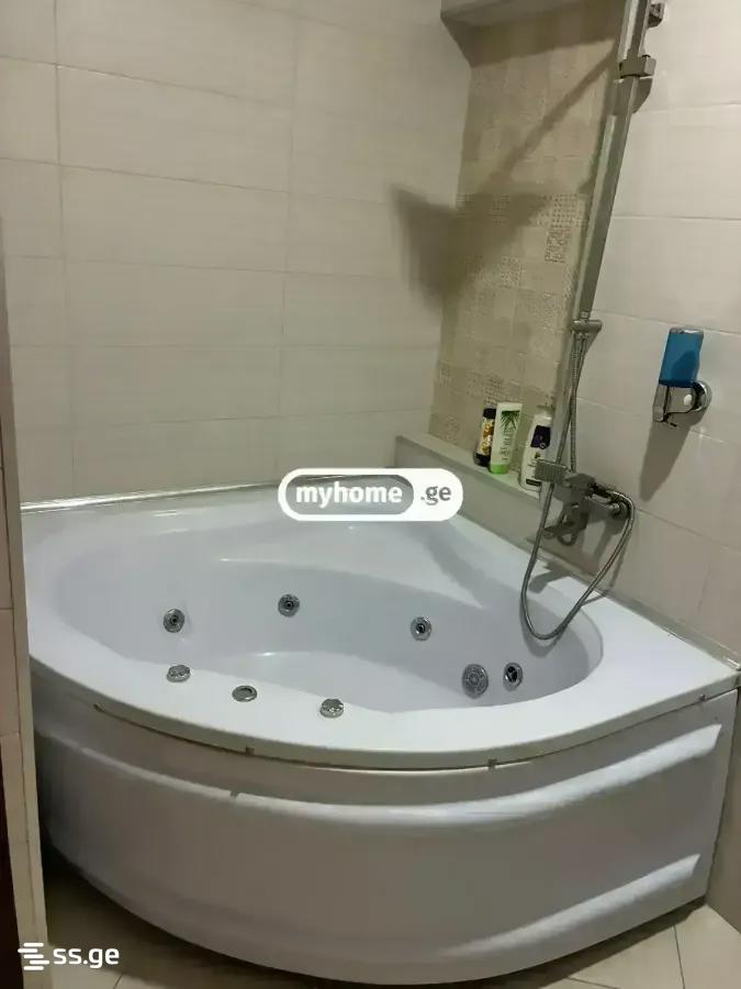 5 Room Hotel For Rent. Vera view 16