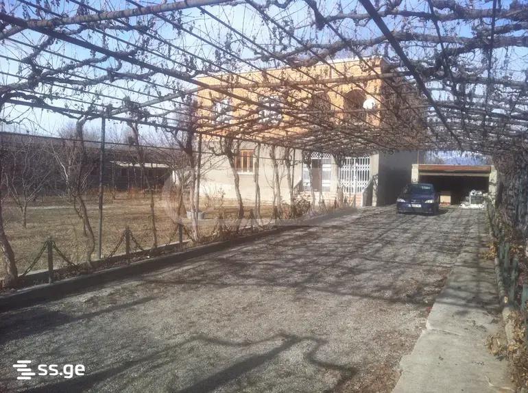 7 Room Private House For Sale view 4