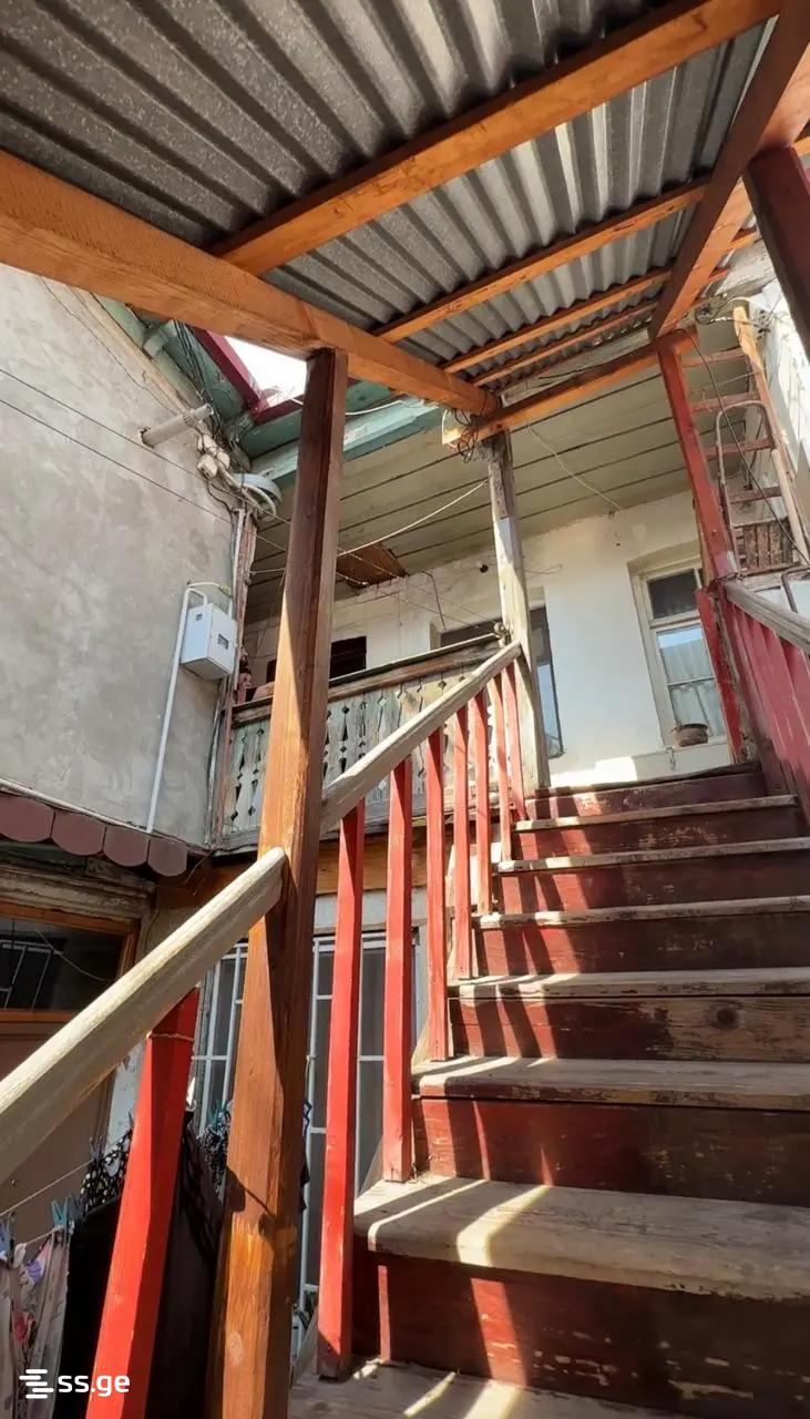 2 Room Private House For Sale view 2