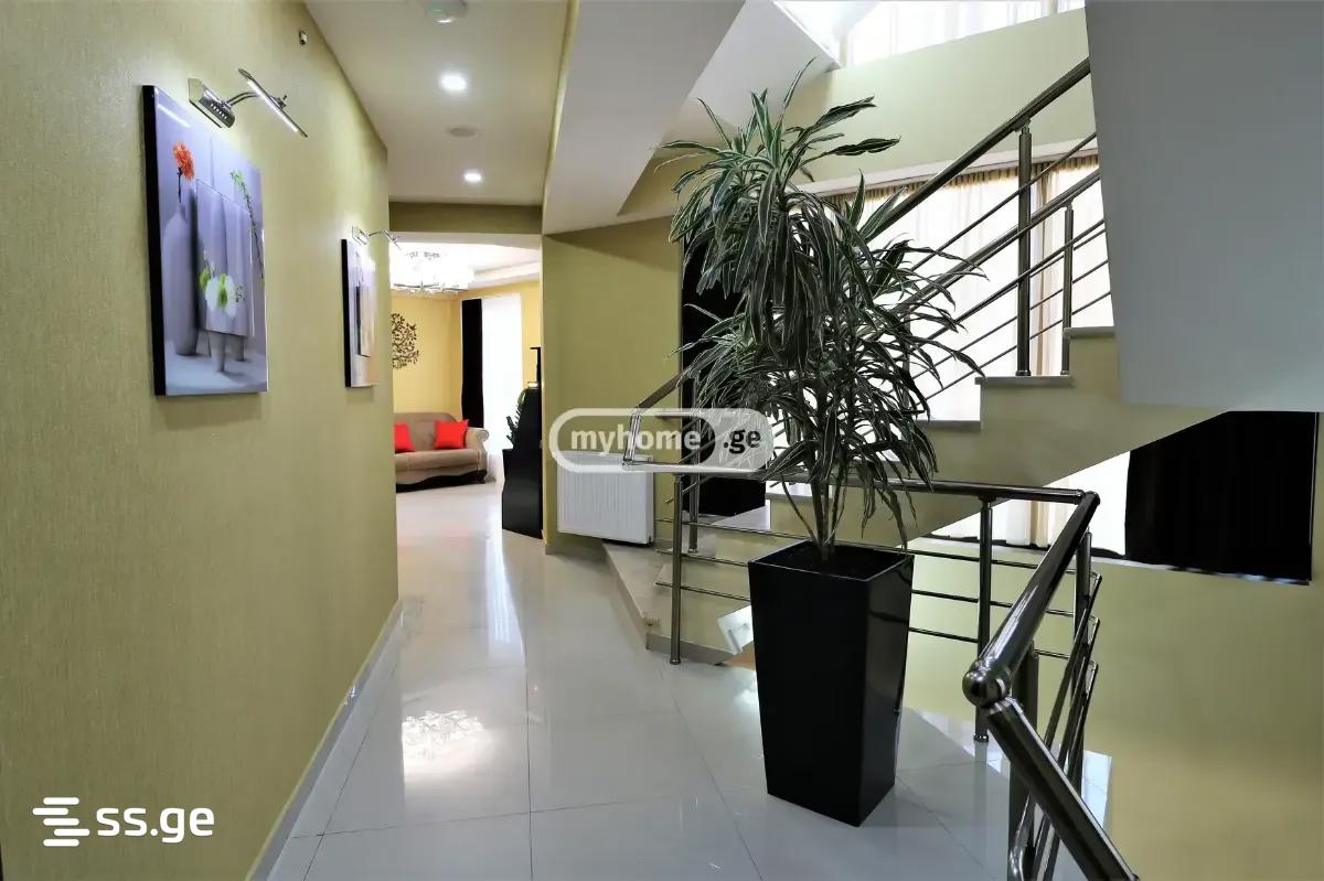 14 Room Hotel For Sale view 11